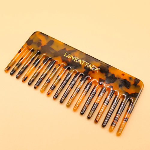 Wide Tooth Detangling Comb