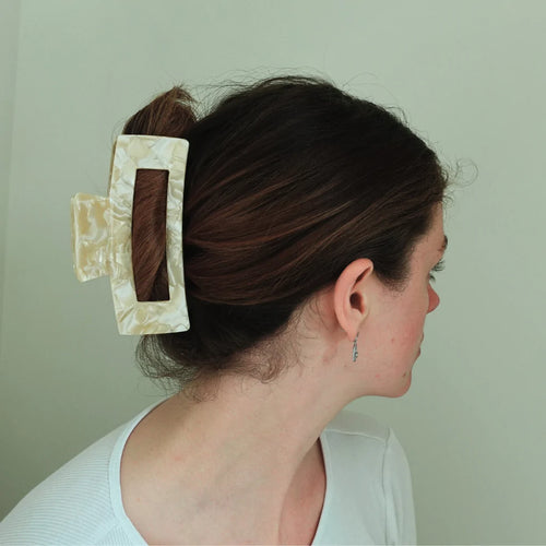 Aurelia Hair Claw Clip